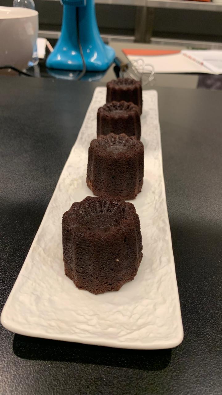 Chocolate caneles