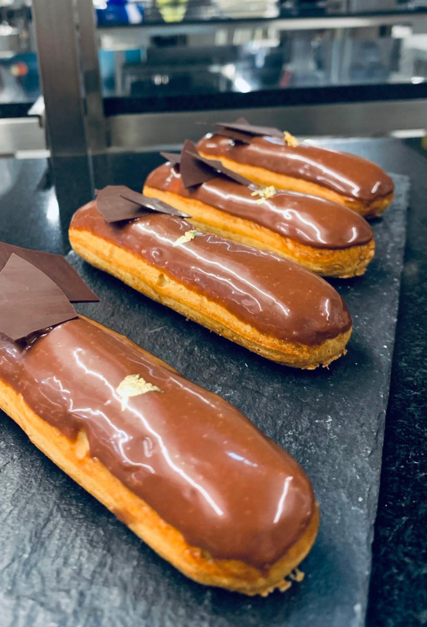 Chocolate eclairs